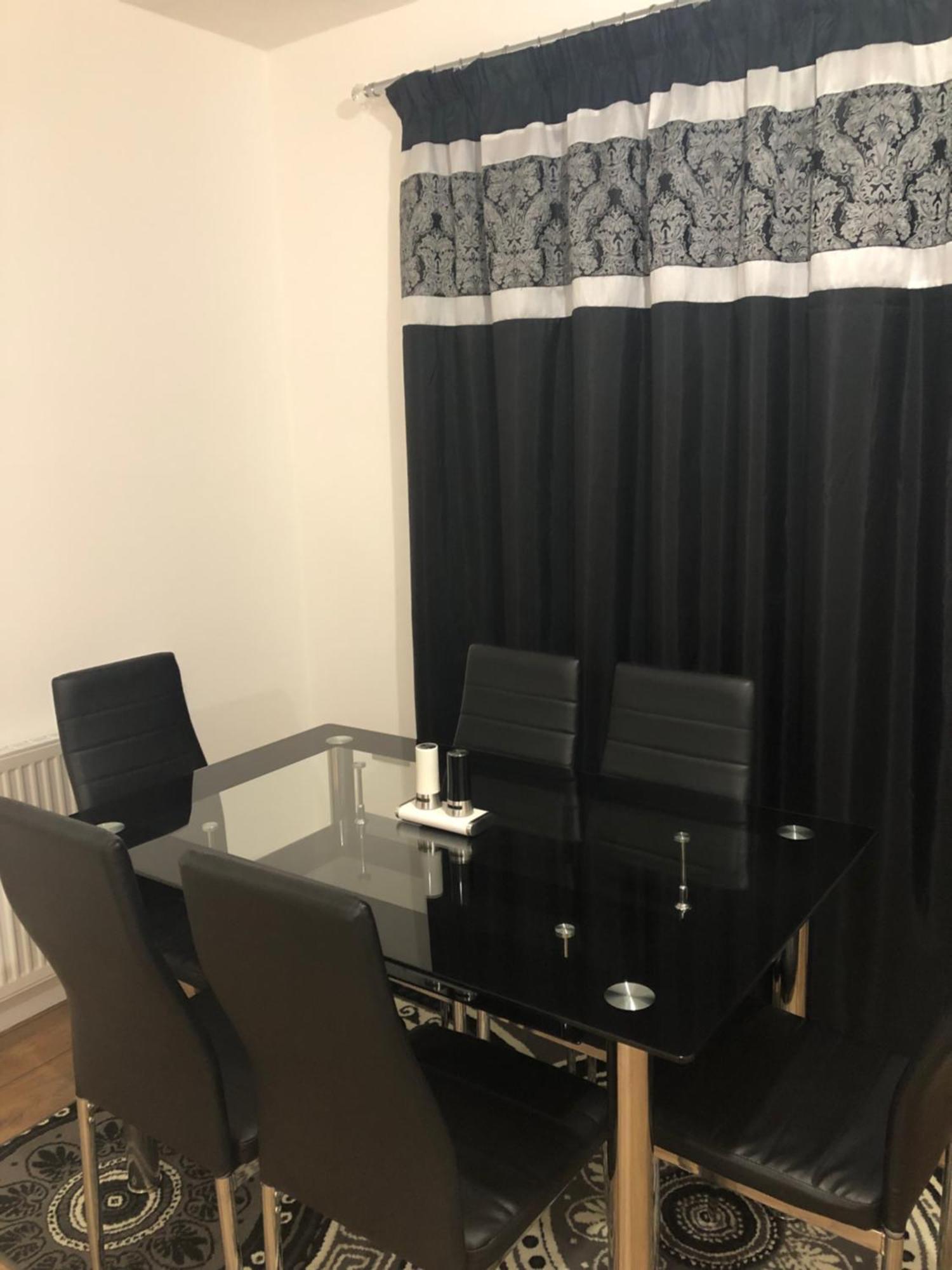 Luxury Kingsize Bedroom With Private Bathroom Northolt  المظهر الخارجي الصورة
